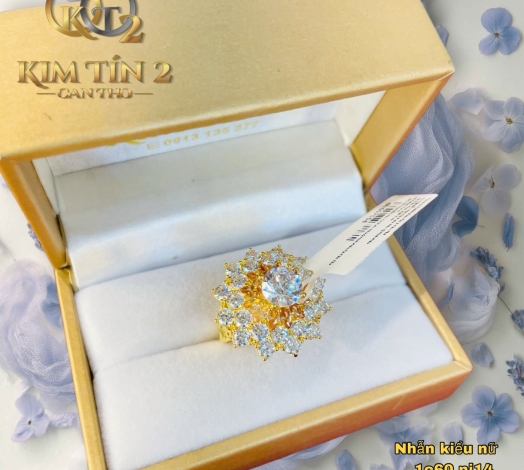 Nhẫn Hột Nữ Hoàng 1 Chỉ 6