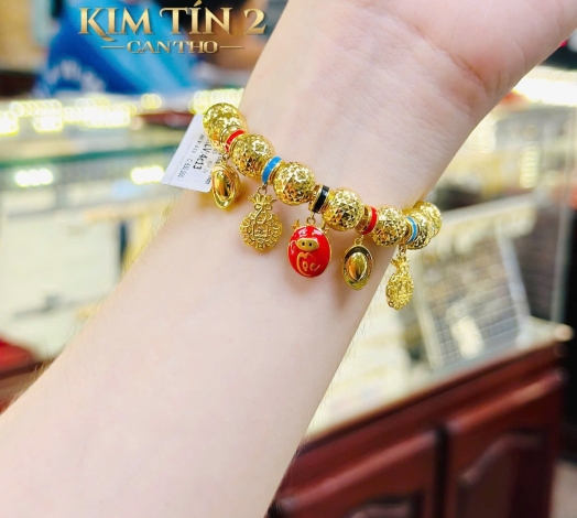 Vòng Charm May Mắn 610 