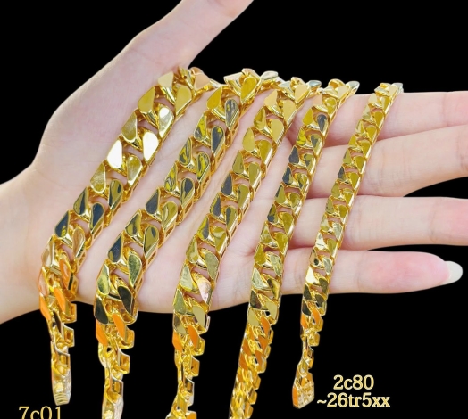 Lắc Đúc Bọng Từ 2 Chỉ 8 Phân - 7 Chỉ